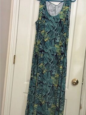 TravelSmith Teal and Yellow Printed Sleeveless Maxi Dress